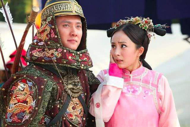 Xôn xao loạt hình ảnh Dương Mịch lộ sẹo dấy lên nghi vấn tự cắt cổ tay, ngược đãi bản thân-7