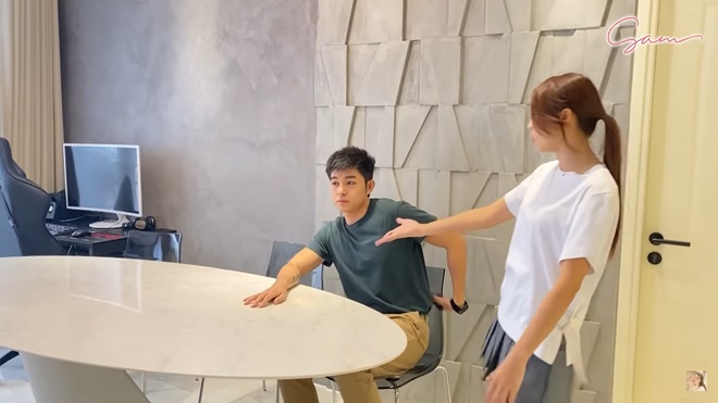 Diễn viên Sam khoe căn hộ 300m2 sang chảnh, tự động hóa mọi thứ-3