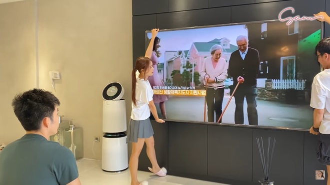 Diễn viên Sam khoe căn hộ 300m2 sang chảnh, tự động hóa mọi thứ-4