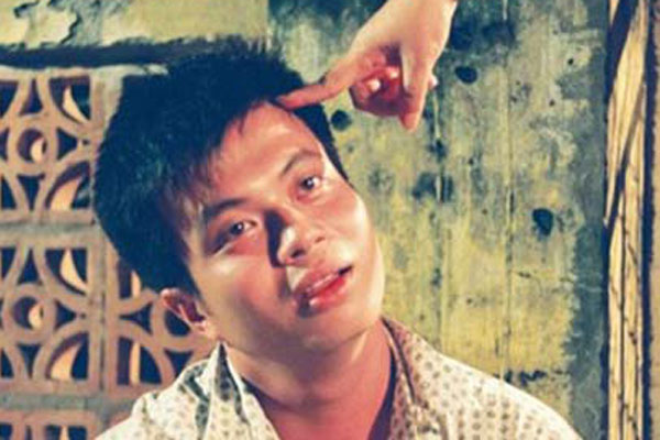 Đời thực của diễn viên Bá Anh - nam chính trong Những ngọn nến trong đêm sau 20 năm-13