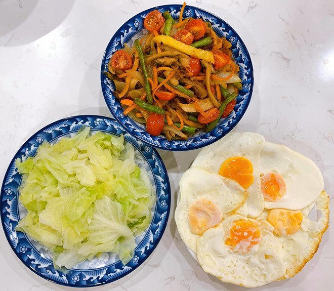 9X nấu cơm 2 người nhưng đủ món, chồng bỏ luôn nhậu nhẹt còn khen mình chọn vợ quá chuẩn-16