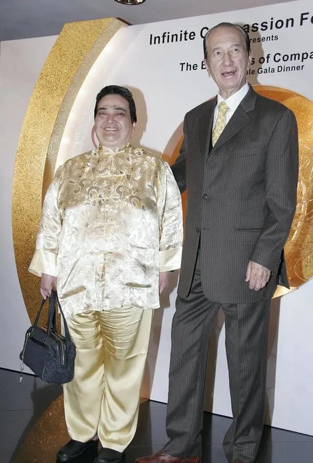 Cô con gái đáng thương bị vua sòng bài Macau lạnh nhạt nhưng vẫn yêu cha, người duy nhất đứng ngoài cuộc chiến giành tài sản 1.600 tỷ đồng-4