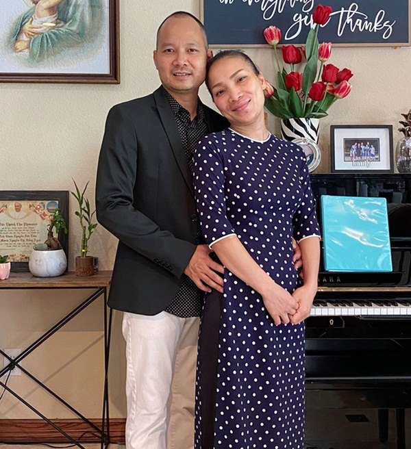 Bất ngờ với gương mặt bỏng nặng Hồng Ngọc chia sẻ trước đây giờ đã đẹp láng mịn thế này-1