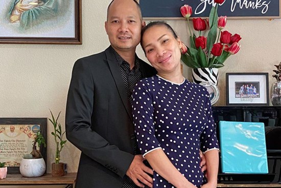 Bất ngờ với gương mặt bỏng nặng Hồng Ngọc chia sẻ trước đây giờ đã đẹp láng mịn thế này