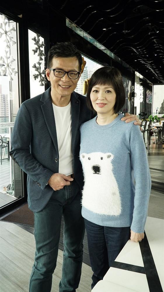 Kiều Phong Thiên long bát bộ: 7 năm ròng rã chạy chữa ung thư cho vợ gây xúc động-9