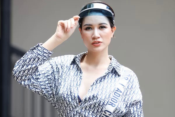 Trang Trần: Tôi chưa nói câu nào hỗn hào, nhưng năm lần bảy lượt ông ấy cà khịa tôi-6