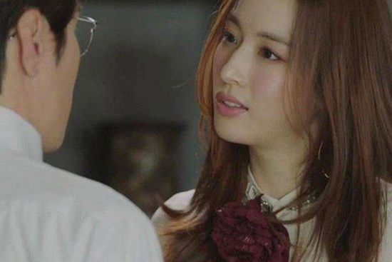 Chồng lén giúp tình cũ mua nhà tiền tỷ, lại bao biện bằng lý do khó tin