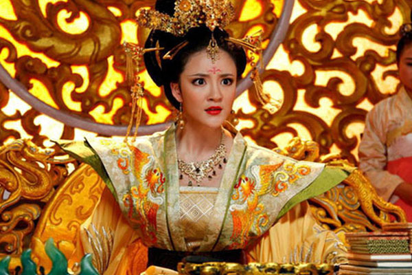 Phụ nữ Trung Hoa thời cổ đại khi sinh con cần nước nóng liên tục là vì nó rất lợi hại hay là vì nguyên nhân nào khác?-4