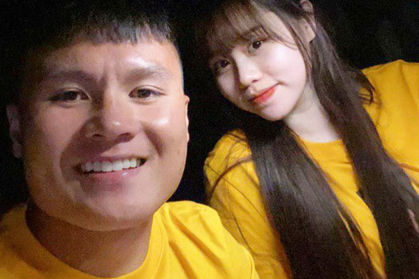 Phì cười với loạt ảnh các cầu thủ khi còn đủ tuổi đón Tết thiếu nhi: Văn Lâm hóa nhà vua, Tiến Linh diện đồ cực ngầu-11