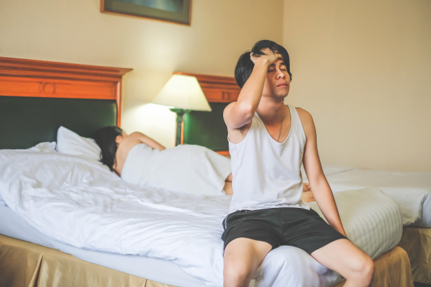 Vợ không làm việc nhà, mỗi khi tôi nhắc nhở thì cô ấy lại gào lên một câu thần chú” khiến tôi không thể cãi nổi, chỉ biết âm thầm cầm chổi đi lau dọn-1