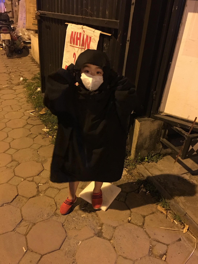 Quốc tế thiếu nhi trong mắt các bạn nhỏ: Bạn háo hức chờ quà dù không biết ý nghĩa ngày 1-6, bạn hào phóng đập lợn tự mua quà cho mình-4