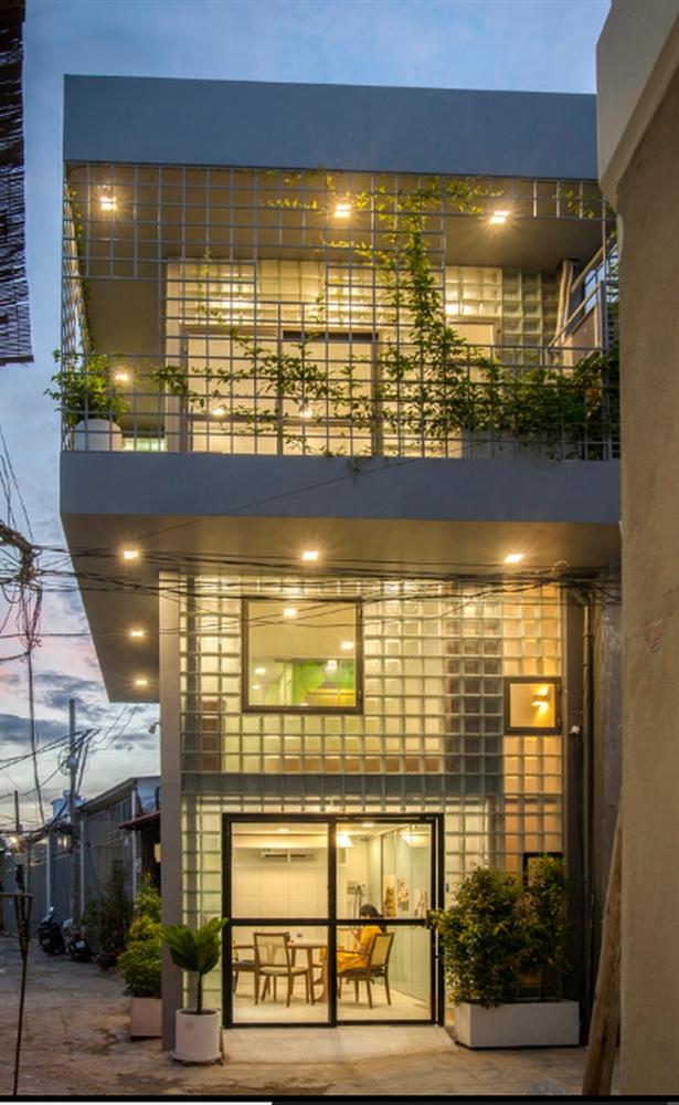 Ngỡ ngàng nhà kính 18m2 độc đáo được cải tạo từ nhà hoang ở Sài Gòn-7