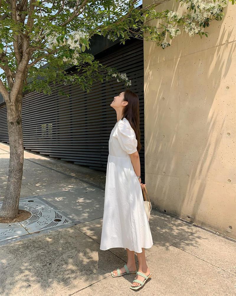 5 công thức khiến chị em muốn áp dụng bét nhè Hè này vì diện lên chỉ đẹp và sành điệu chứ không có chuyện xấu-8