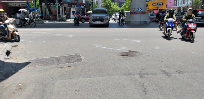 Danh tính nạn nhân và hình ảnh hiện trường vụ xe rác tông trọng thương nữ sinh-2