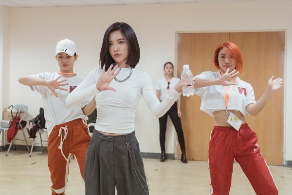 Chị em muốn trẻ mãi không già như Lan Ngọc, Bích Phương thì hãy tránh xa màu son này ra!-7