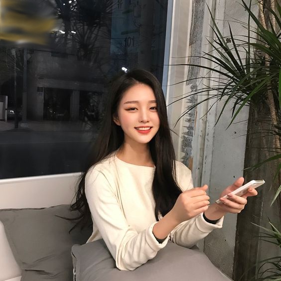 Chị em muốn trẻ mãi không già như Lan Ngọc, Bích Phương thì hãy tránh xa màu son này ra!-13