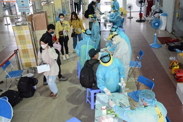 Một trường hợp nghi nhiễm Covid-19 đi đường mòn từ Trung Quốc về Việt Nam và di chuyển từ Bắc vào Nam-1