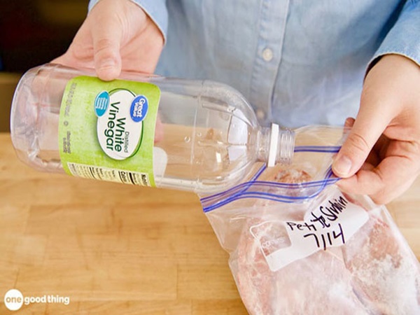 Rã đông thịt cực nhanh chỉ với một thìa nước này-2