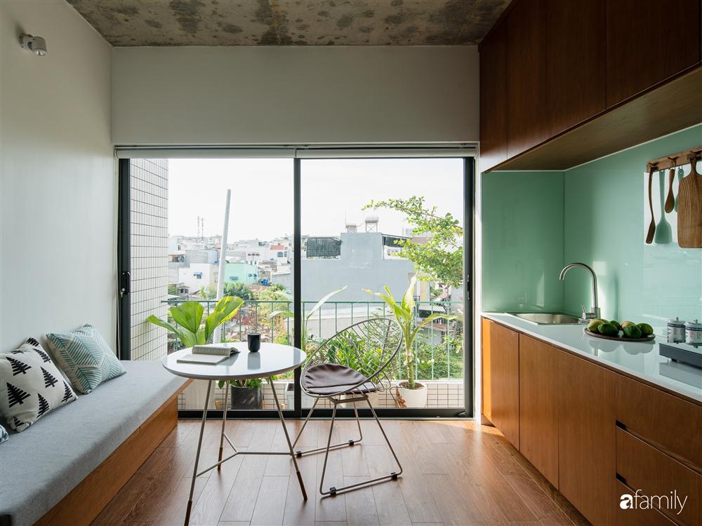 Nhà phố hướng Tây vẫn mát rượi không cần điều hòa nhờ thiết kế cầu thang thông gió và lấy sáng tiện ích ở Quận 7, Sài Gòn-10