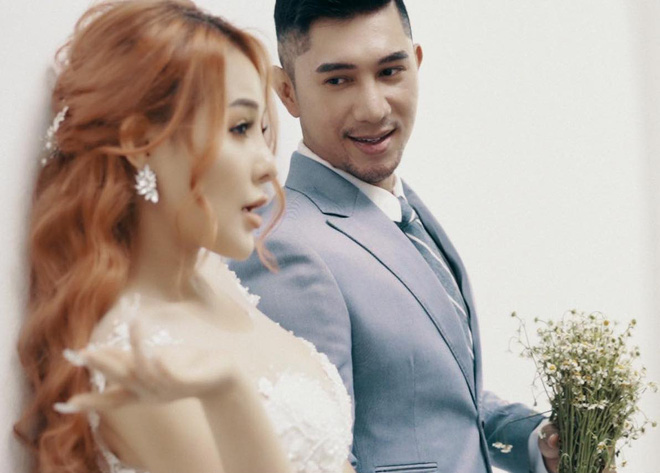 Lương Bằng Quang bỗng tung ảnh cưới Ngân 98, nhưng lại mượn lời nhạc chia tay dù rất khó để quên”?-1