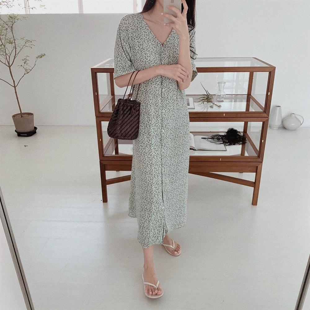 Nắng nóng kinh hoàng, nàng công sở muốn diện váy cho mát thì hãy ưu tiên 5 kiểu thanh lịch và xinh tươi hết ý sau-12