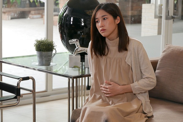 Về nhà thấy đống vỏ tôm chồng phần cho vợ, tôi ngơ ngác hỏi thì anh nói một câu khiến tôi uất nghẹn cổ-1