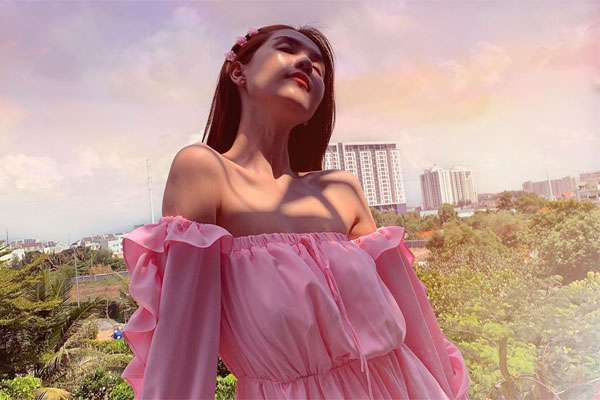 Có ai như chị chị em em Ngọc Trinh - Diệu Nhi: Dành cả buổi để make-up, lên đồ lồng lộn không ai bằng chỉ để làm chuyện này-7