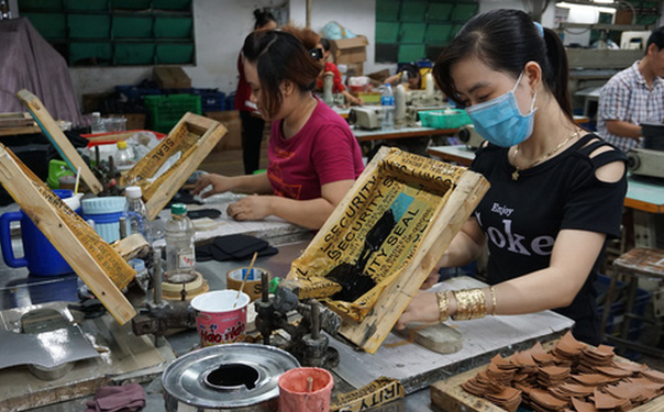 Chính sách bảo hiểm mới sắp có hiệu lực người lao động cần biết-1