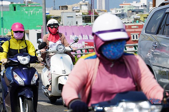 Dự báo thời tiết 4/6, Hà Nội nắng rát, tia cực tím nguy cơ gây hại cao