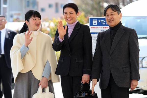 Công chúa Nhật Bản chính thức lên tiếng về cuộc hôn nhân bị trì hoãn 2 năm với bạn trai thường dân, trái với suy nghĩ của nhiều người-3