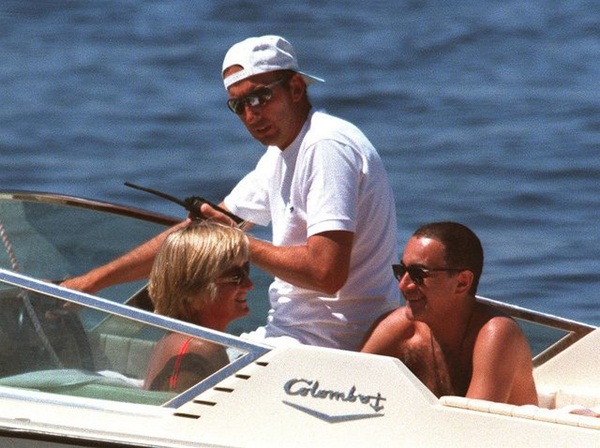 Điều ít biết về hình ảnh cuối cùng của Công nương Diana trước khi gặp tai nạn và người đàn ông nguyện ở bên bảo vệ bà suốt cuộc đời-6