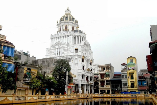 So kè lâu đài đẳng cấp từ Bắc tới Nam, đại gia nào bạo chi nhất?-1