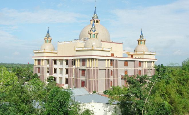 So kè lâu đài đẳng cấp từ Bắc tới Nam, đại gia nào bạo chi nhất?-12