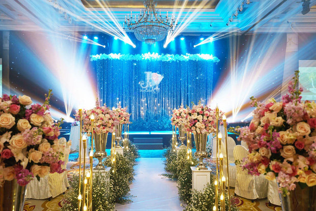 Công Phượng chơi lớn khi chọn khách sạn 5 sao từng đón David Beckham để tổ chức tiệc đính hôn, danh tính ông mối mát tay được tiết lộ-1