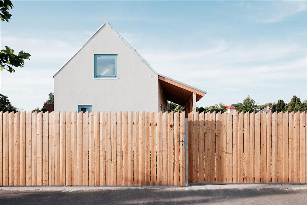 Ngôi nhà cấp 4 của mẹ đơn thân nhìn bên ngoài thì giản dị nhưng bên trong lại đầy bất ngờ-5