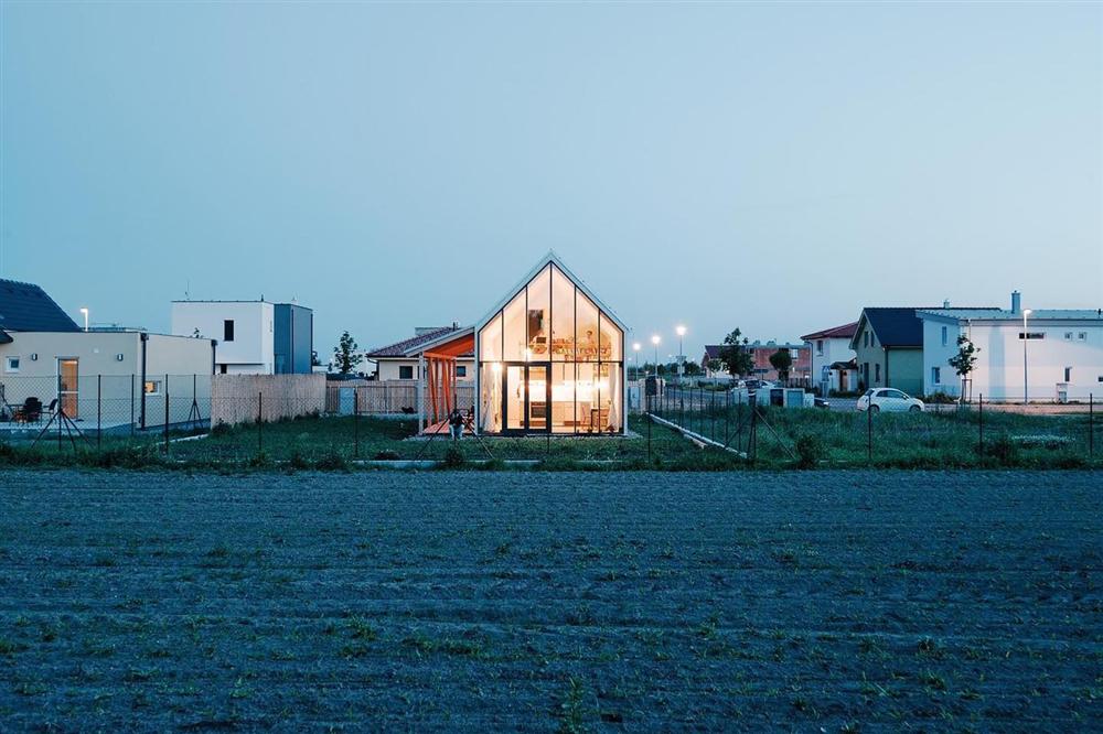 Ngôi nhà cấp 4 của mẹ đơn thân nhìn bên ngoài thì giản dị nhưng bên trong lại đầy bất ngờ-18