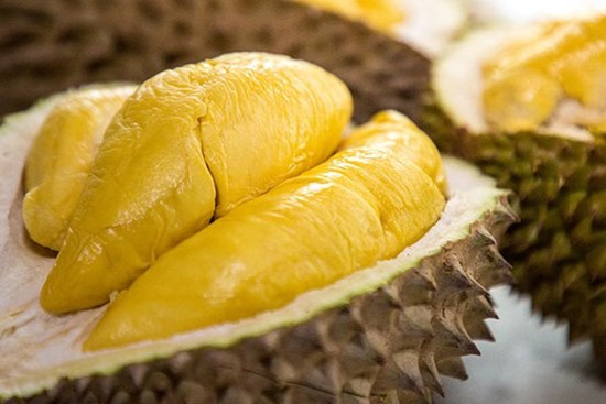 Chị em mê sầu riêng phải biết cách này để phân biệt sầu Ri6 và sầu Thái