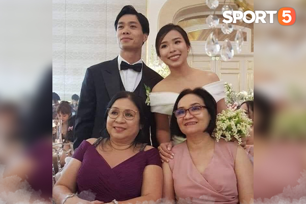 Điểm 10 hoàn mỹ dành dành cho bộ váy cưới của vợ Công Phượng: Thiết kế trễ vai nhẹ nhàng, nhưng bất ngờ nhất là giá thuê 35 triệu-5