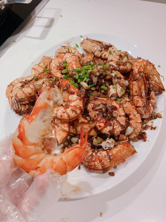 Đăng Khôi, Dương Khắc Linh làm tiệc hoành tráng đãi 2 bà bầu mới và mẹ bỉm Khánh Thi-20