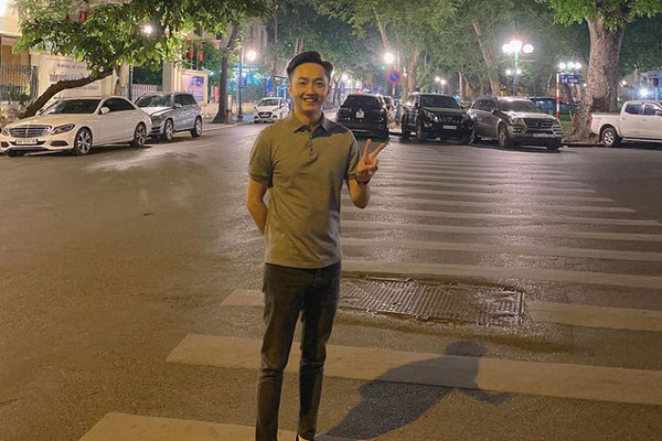 Cường Đô la hé lộ những góc yêu thích trong nhà, nhìn 4 siêu xe ai cũng mê-19
