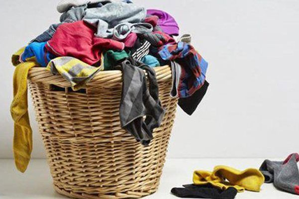 Dầu mỡ bắn vào quần áo khi nấu ăn là không tránh khỏi, đây là cách khiến nó biến mất không dấu vết-10