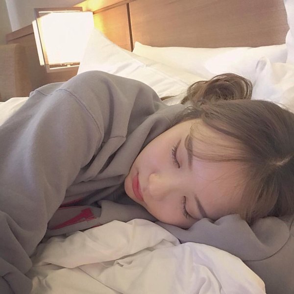 Đêm nào cũng tỉnh giấc đúng 4 giờ sáng: Hãy coi chừng 3 loại bệnh nguy hiểm mà phụ nữ có tỷ lệ mắc gấp bội lần nam giới-1