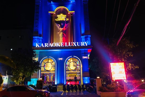 Tốn 10 tỷ mở 1 quán karaoke, điều chưa kể của 1 ông chủ