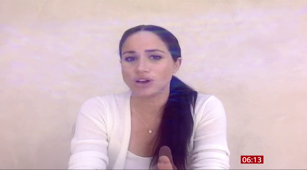 Màn trả thù cao tay của Meghan Markle: Chỉ một câu nói cũng đủ khiến hoàng gia Anh bị ảnh hưởng, nhất là Công nương Kate-1