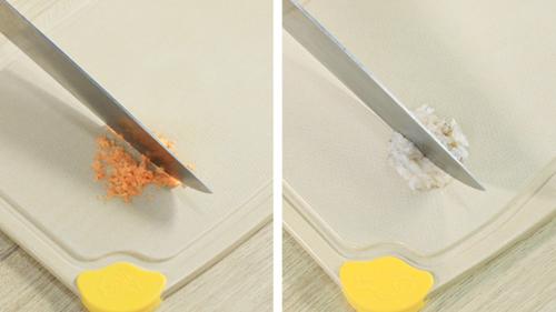 Ghét ăn rau, được vợ nấu đậu bắp cho như thế này chồng con chén sạch ngay lập tức-4