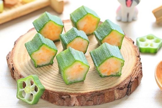 Ghét ăn rau, được vợ nấu đậu bắp cho như thế này chồng con 