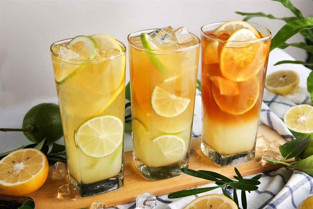 Siêu mẫu 89 tuổi gây sốt vì thân hình săn chắc khiến gái trẻ phải khóc thét: Bí quyết trẻ mãi không già của bà đơn giản và rẻ tiền đến không ngờ-11