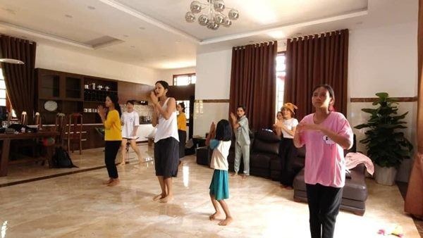 Cận cảnh bên trong căn nhà HHen Niê mới xây cho bố mẹ ở Đắk Lắk-1