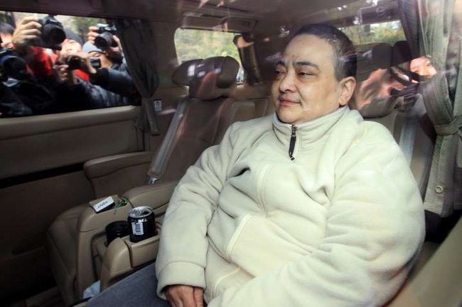 Sóng gió gia tộc sòng bài Macau: Người con gái ngỡ không đoái hoài đến di sản của cha bất ngờ dùng pháp lý xen vào cuộc chiến giành gia tài-1