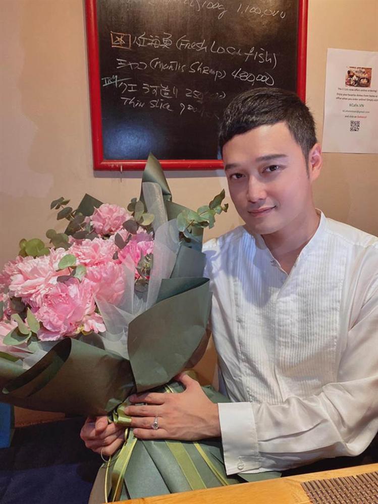 Bị hỏi chuyện lấy vợ sinh con, Quang Vinh gay gắt ra mặt: Bao nhiêu người khen em vô duyên rồi em gì ơi?-2